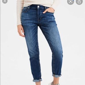 American Eagle Tomgirl Jean